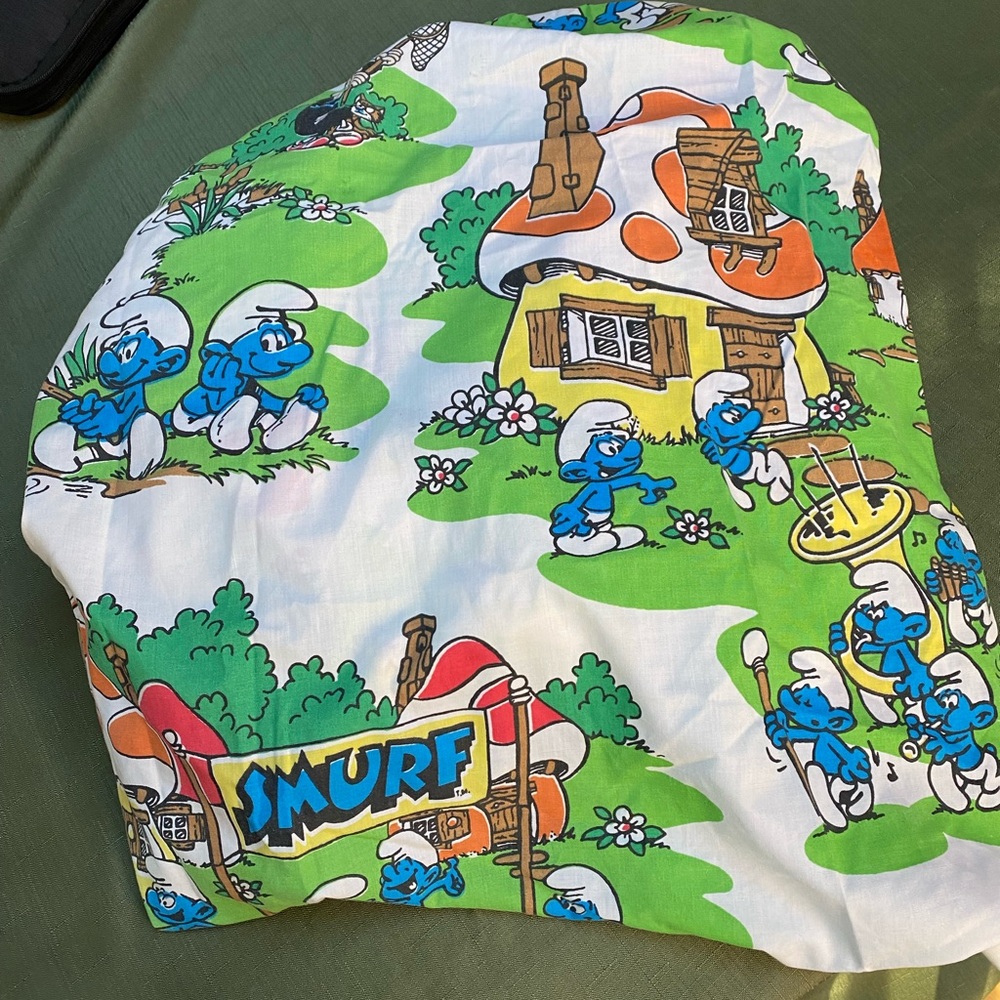 Vintage Smurf Twin Size Fitted Sheet